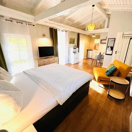 Гостевой дом Am Historischen Bahnhof In Check In Mit Schluesselbox