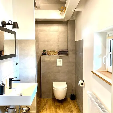 Гостевой дом Am Historischen Bahnhof In Check In Mit Schluesselbox