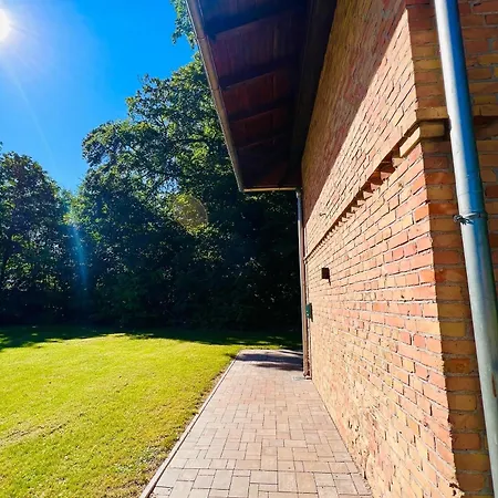 Гостевой дом Am Historischen Bahnhof In Check In Mit Schluesselbox