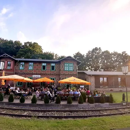 Am Historischen Bahnhof In Check In Mit Schluesselbox 3*