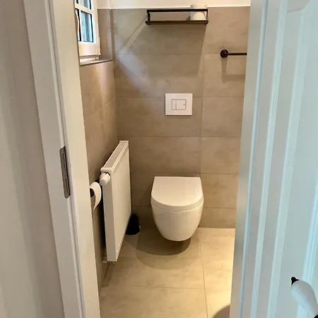 Гостевой дом Am Historischen Bahnhof In Check In Mit Schluesselbox