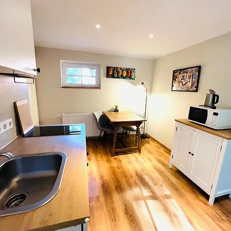 Am Historischen Bahnhof In Check In Mit Schluesselbox Fehrbellin