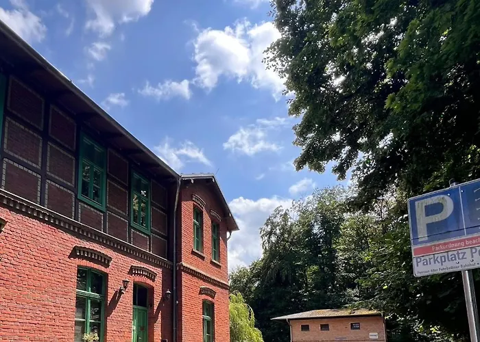 Am Historischen Bahnhof In Check In Mit Schluesselbox Fehrbellin